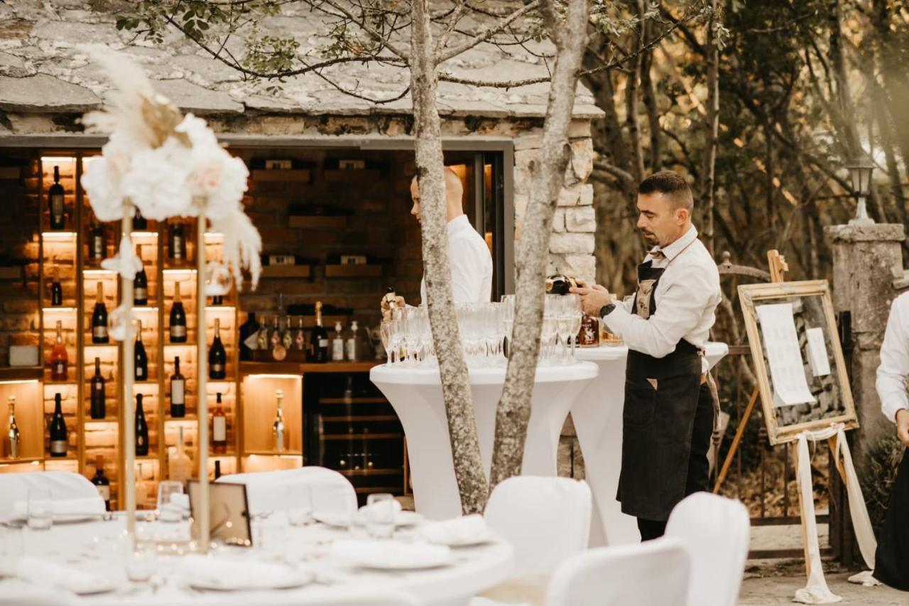 Nono Ban Hotel & Villa Gornji Humac ภายนอก รูปภาพ