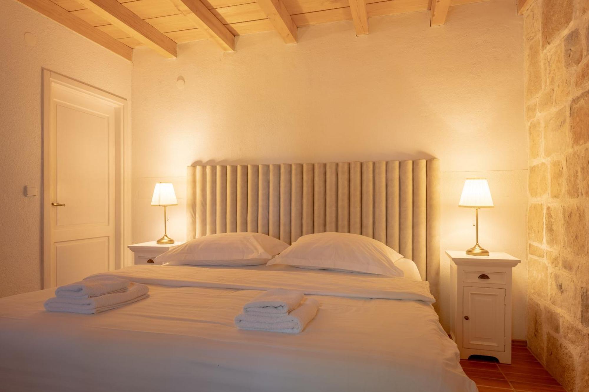 Nono Ban Hotel & Villa Gornji Humac ภายนอก รูปภาพ